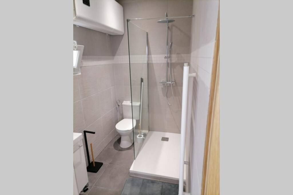 Marseille : Joli Appartement Avec Garage エクステリア 写真